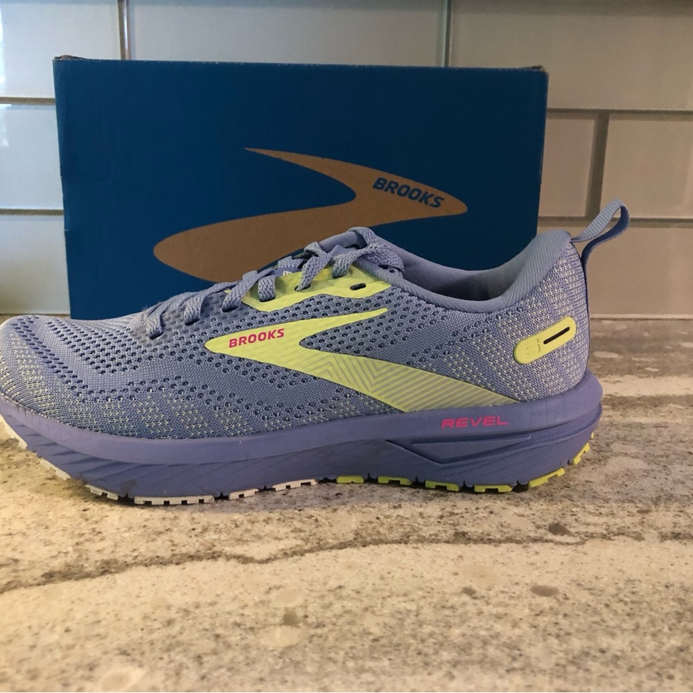 Brooks Women's Athletic Shoes - Light Blue and Lime